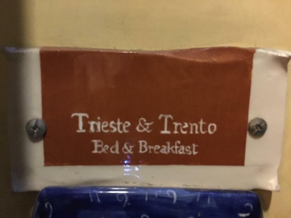 B&B Trieste&Trento Naples Luaran gambar